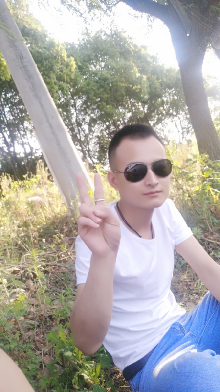 马凯亮的第一张照片--甘肃认干亲服务网