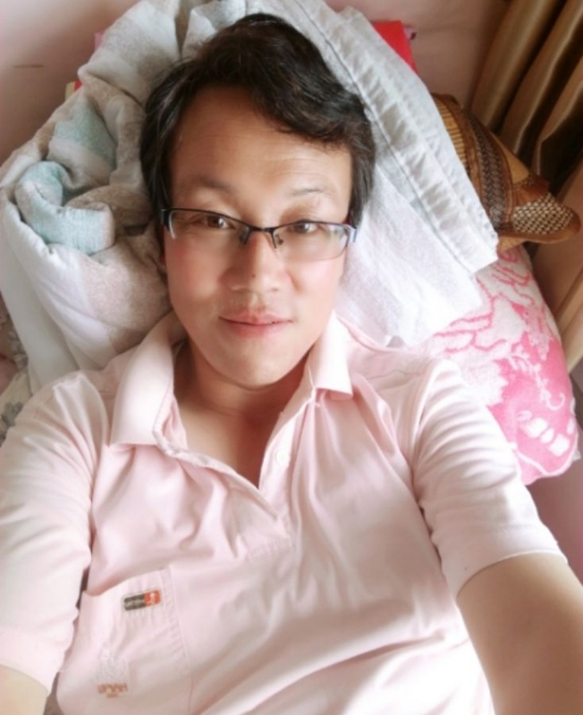 一吻天荒的第一张照片--甘肃认干亲服务网