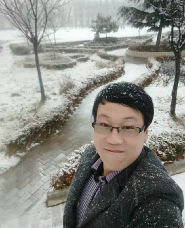 一吻天荒的第二张照片--甘肃认干亲服务网