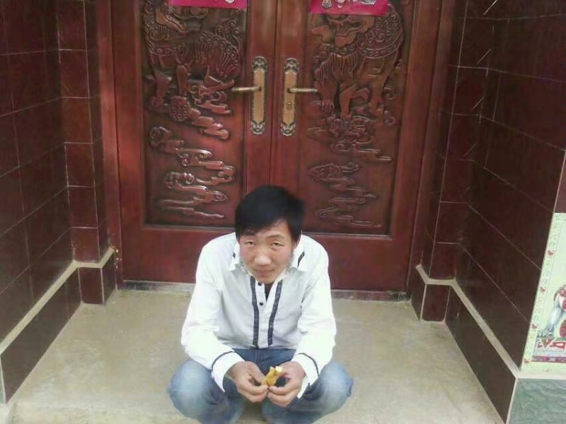 潘先生的第一张照片--甘肃认干亲服务网