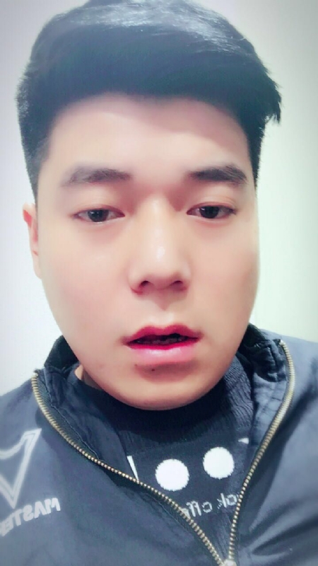 风向决定发型的第一张照片--甘肃认干亲服务网